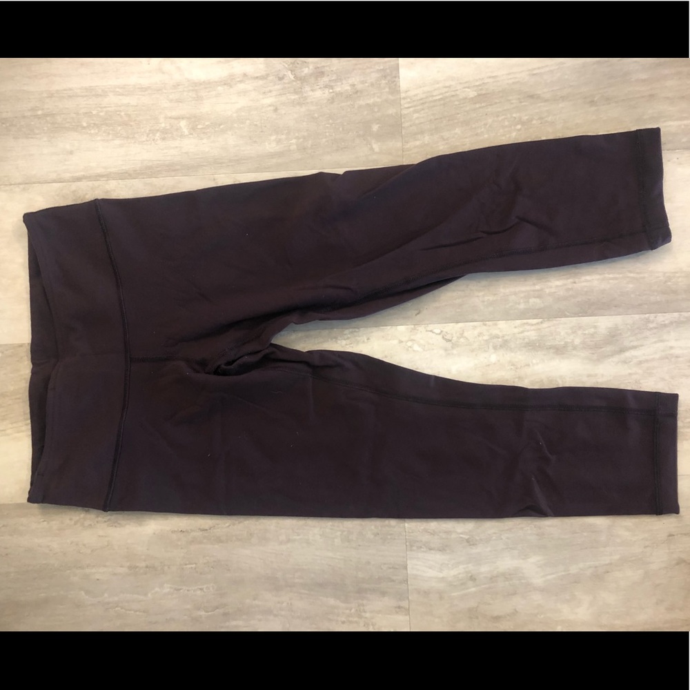 Lululemon wunder under crop maroon